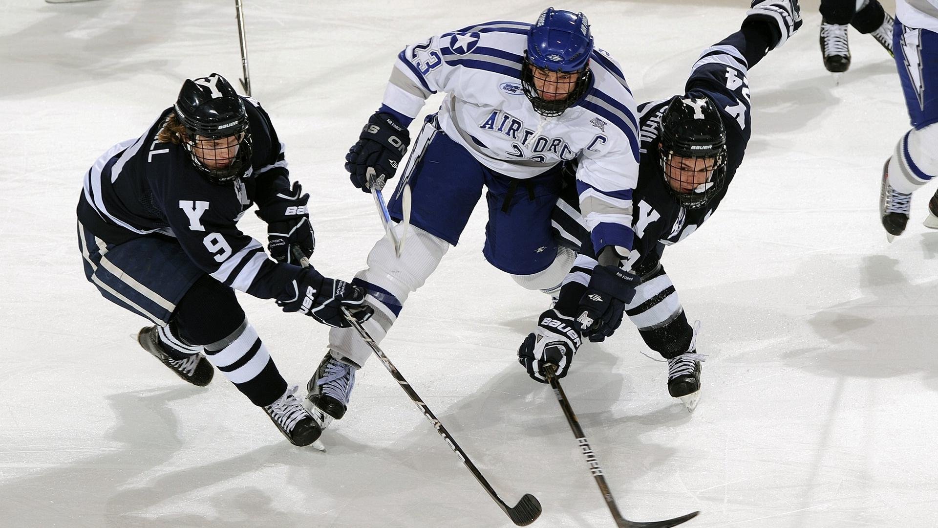 联盟官方数据分析平台实现多端同步助力教练决策，lol数据app